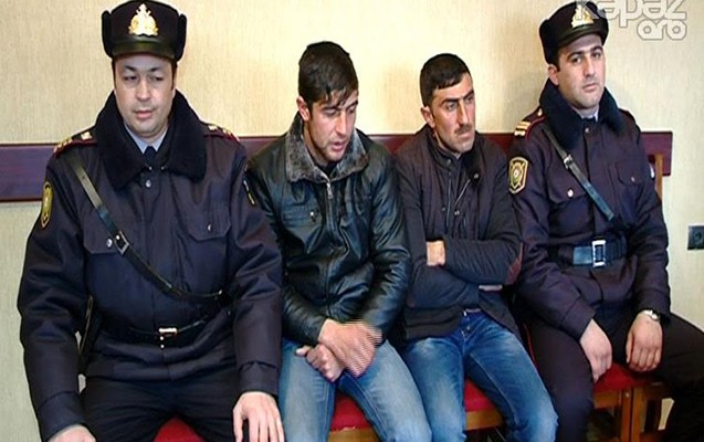 ev-almaq-ucun-qonsunun-qoyunlarini-ogurladi-